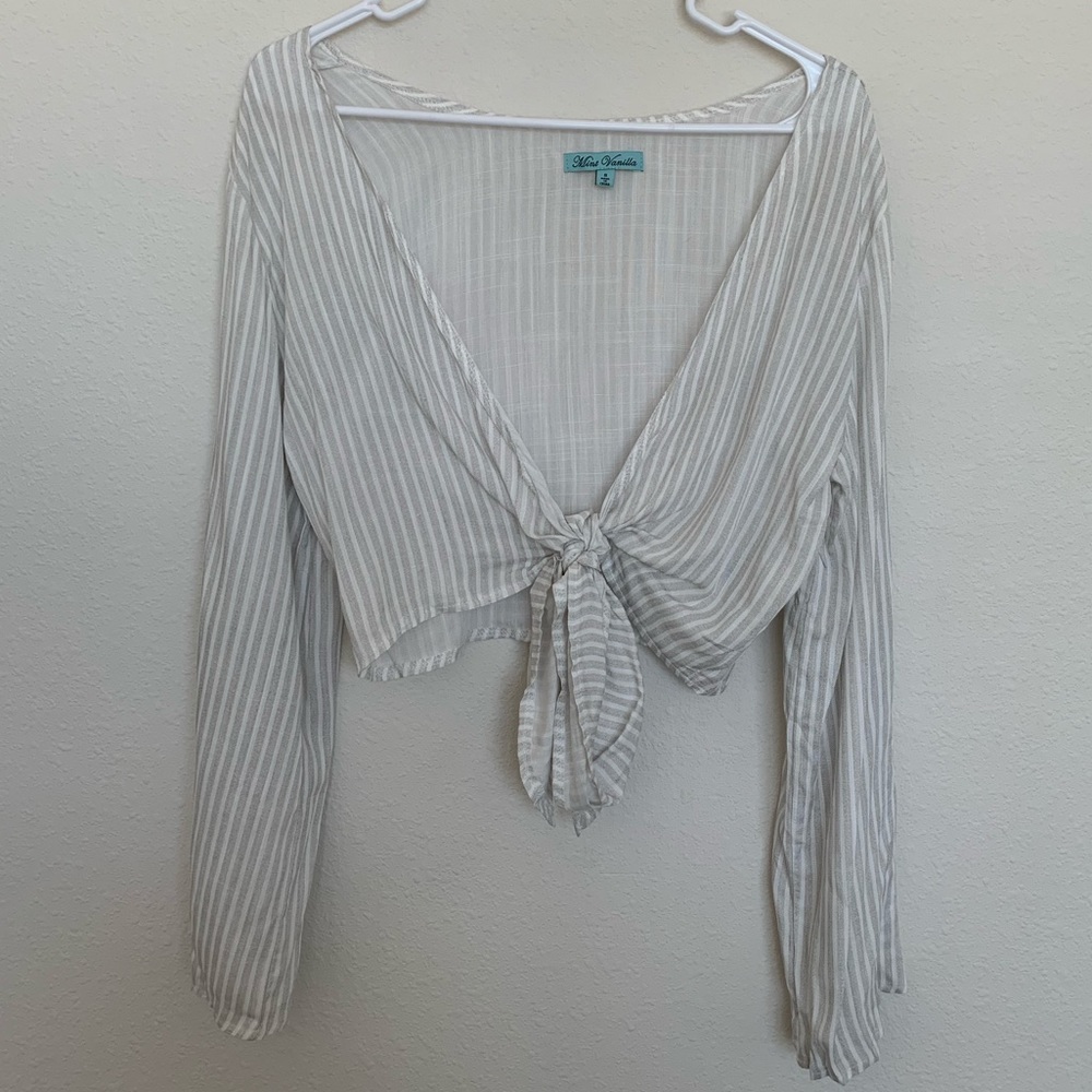 LF long sleeve tie crop top